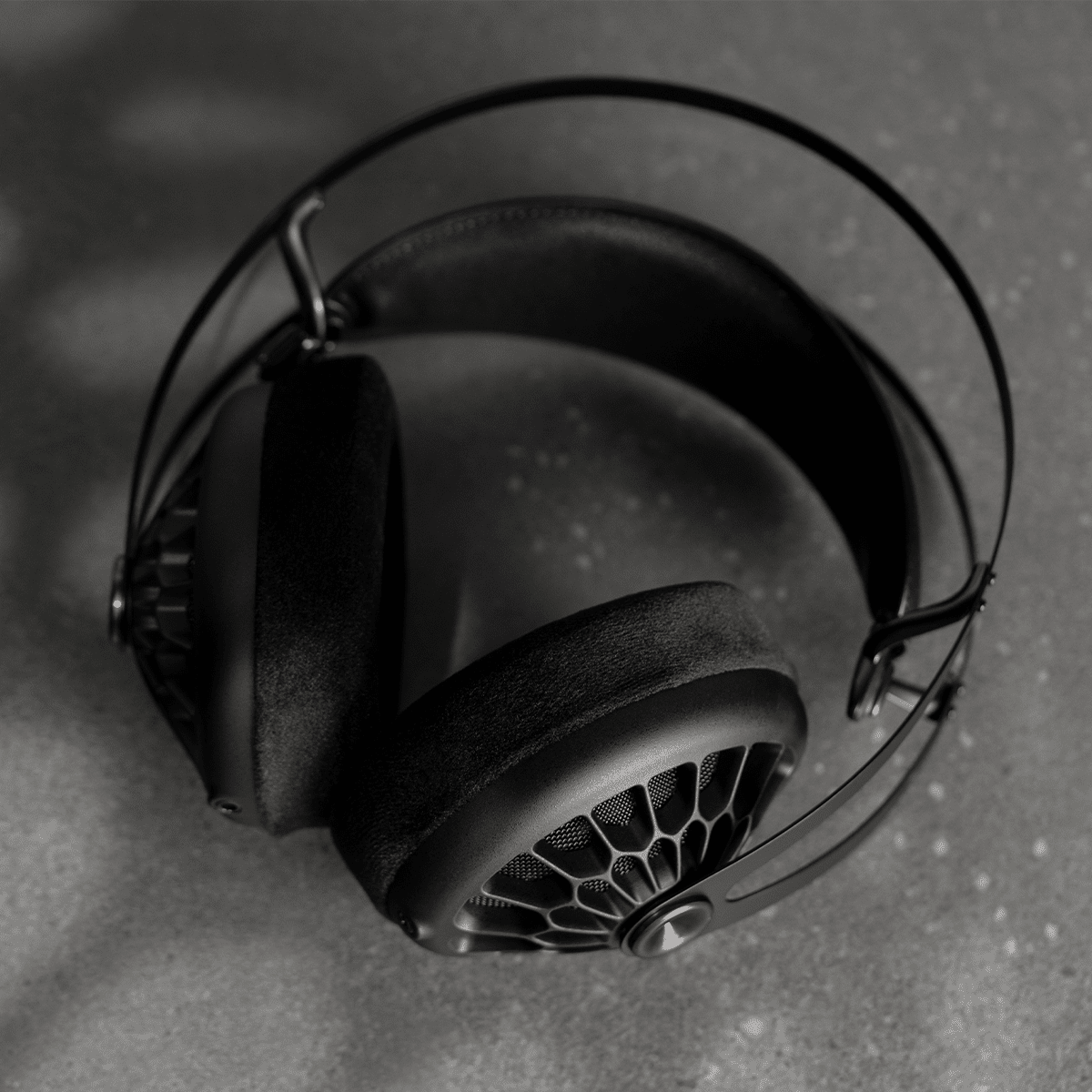 Meze 105 AER Open-Back Headphones 6