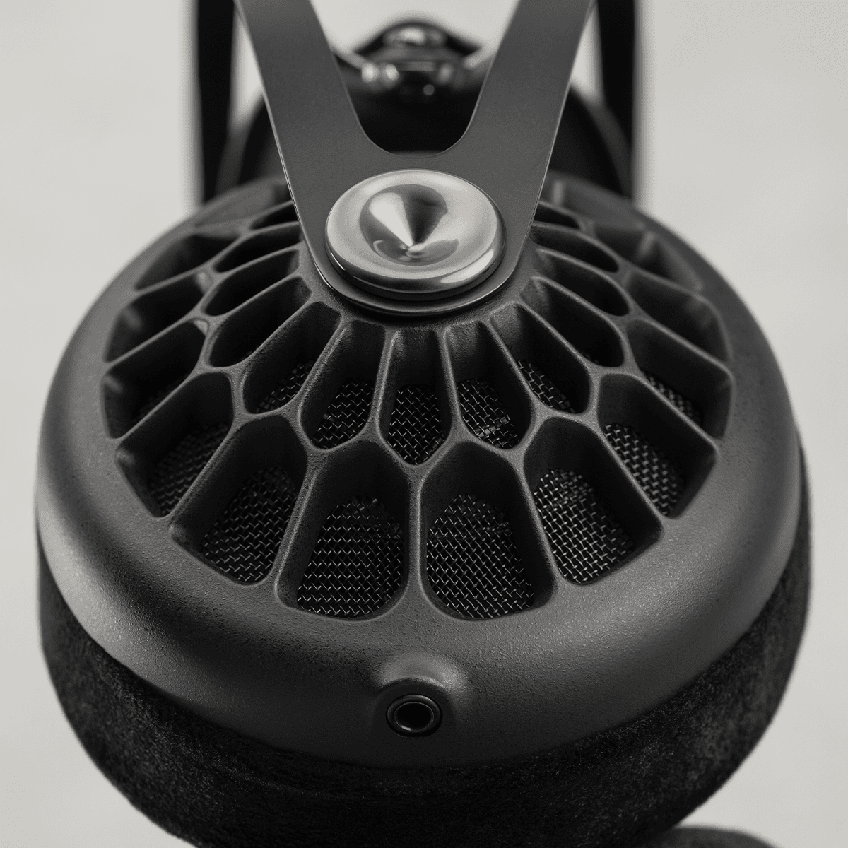 Meze 105 AER Open-Back Headphones 4