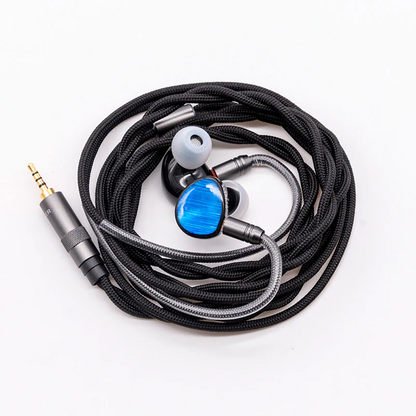 LETSHUOER Soloist premium amplifier delivering powerful and clear audio
